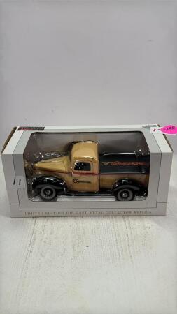 Cockshutt 1940 Ford Pickup
