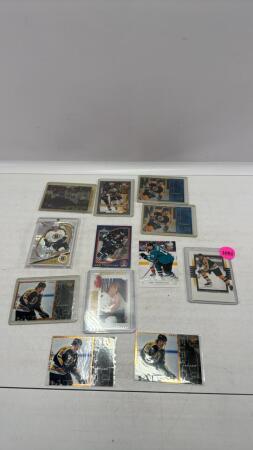Approx. (12) Joe Thornton Assorted Cards