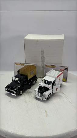 1953 Chev Ice Cream Truck&1956 Ford F-100 Camper