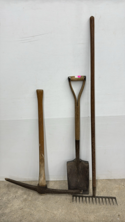 Garden Tool Lot