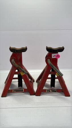 Pair of 2 Ton Mastercraft Axle Stands