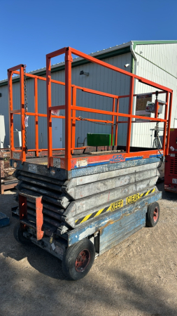 Skyjack Scissor Lift -24ft -See Note