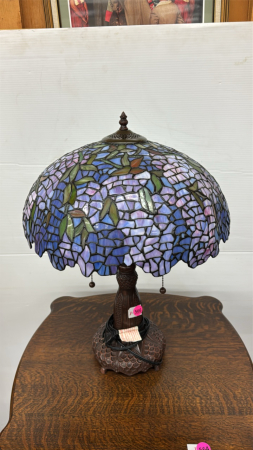 Leaded Glass Table Lamp