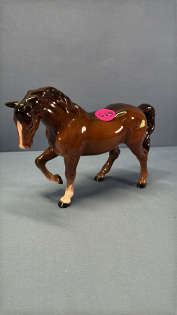 Beswick Stocky Jogging Mare