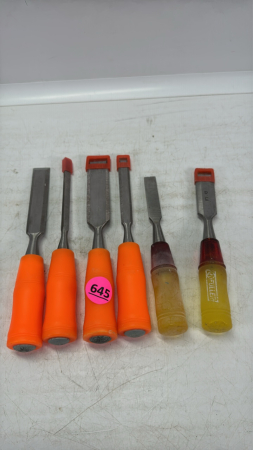 (6) Wood Chisels in Plastic Containers with Lid