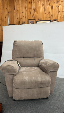 Palliser Electric Lift Chair