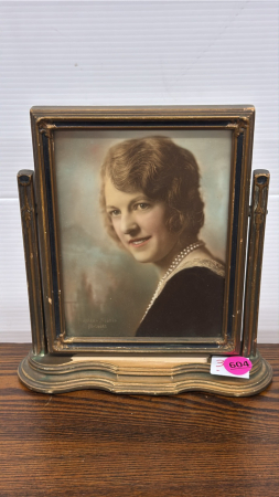 Cheval Style Swing Picture Frame