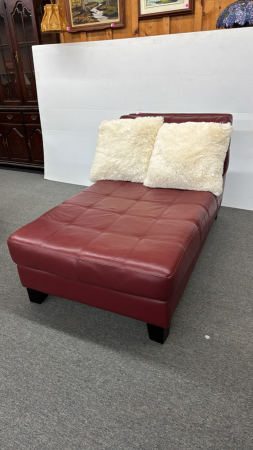 Leather Chaise Lounge