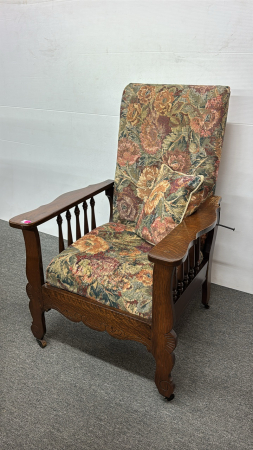Morris Chair on Casters
