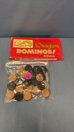 Set of Dominos & Crokinoe Buttons