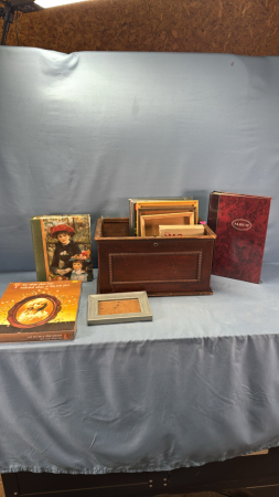 Quantity of Photo Albums and Picture Frames