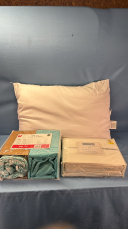 Bedding Lot