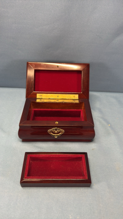 Wooden Dresser Box with Lift out Tray