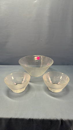 (3) Bowls