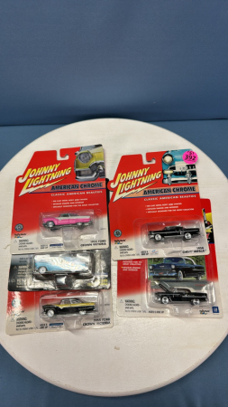(5) Johnny Lightning Cars