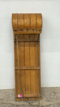 Mastercraft 36in Wooden Tobaggon