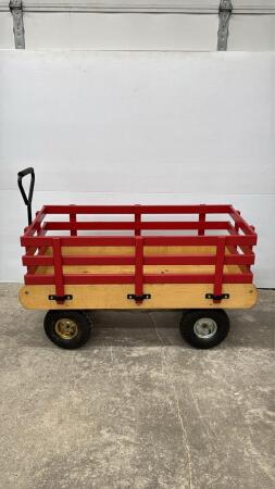 Wooden Wagon with Pneumatic Tires