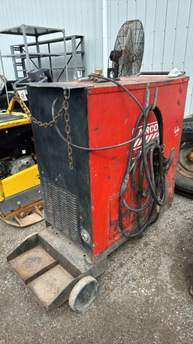 Arco DIP/COR 300 Mig Welder