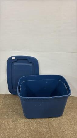 Tuff Store Plastic Tote with Lid