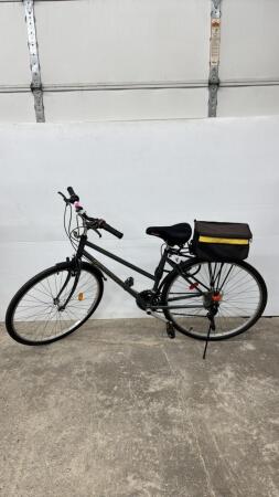 Ladies Renegade Hybrid Lite Bicycle