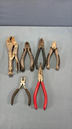 Plier Lot