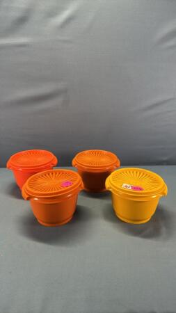 (4) Tupperware Cannisters