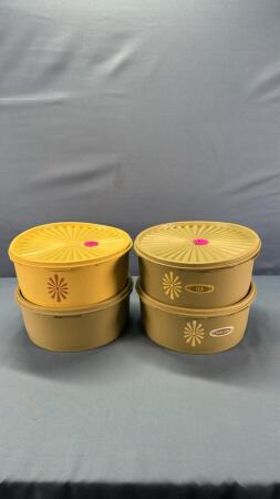 (4) Tupperware Shallow Cannisters