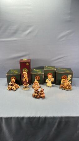 (6) Boyds Bear Figurines