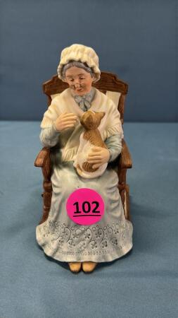 Treasured Memories Musical Figure