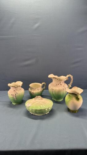 (5) Unmatched Green & White Chamber Pieces