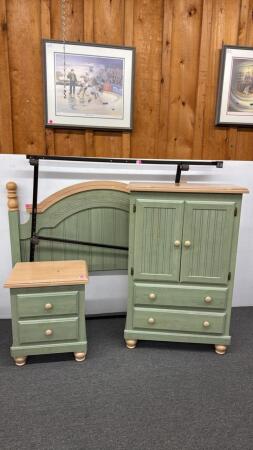 Modern 3PC Bedroom Set w/Metal Frame