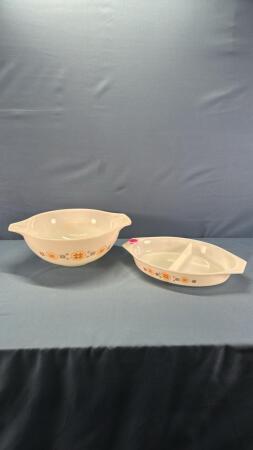 Pyrex Matching 4QT Casserole & 1.5QT Divided Bowl
