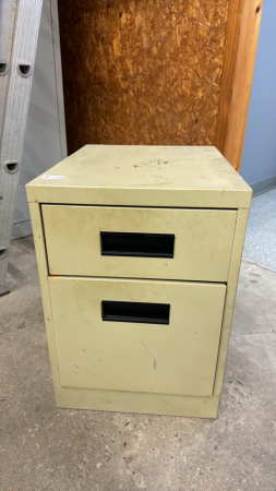 Metal 2-Drawer Filing Cabinet