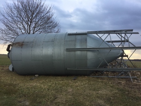 OFFSITE: Brock 50T Feed Bin