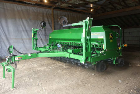 John Deere 1590 15ft Seed Drill