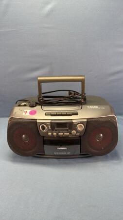 Aiwa CD & Casette Player