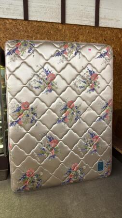 Serta Queen Box Spring, Mattress & Rolling Frame