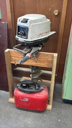 Johnson Sea-Horse 10 Outboard Motor and Fuel Tank