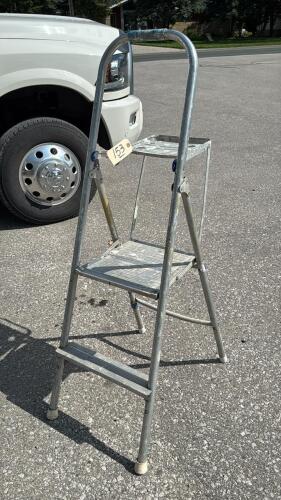 2 Step Aluminum Folding Step Stool