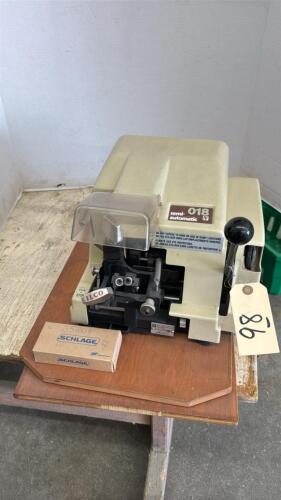 ILCO Key Cutter