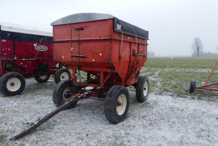 Killbros 350 Bushel Gravity Wagon