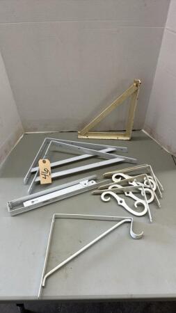 Lot of 90 Degree Wall Brackets