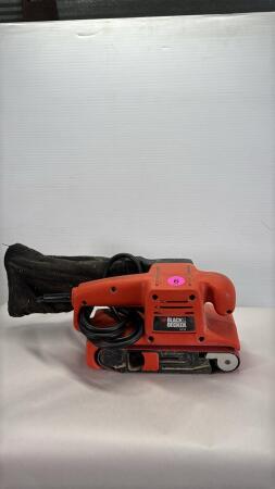 Black & Decker Belt 3in x 18in Belt Sander