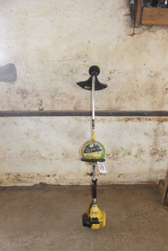 John Deere 21C Gas String Trimmer