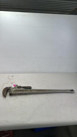 Ridgid 36in Aluminum Pipe Wrench