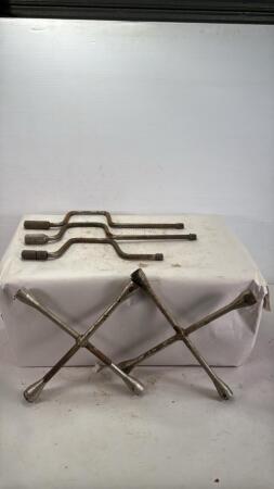(3) Speed Handles & (2) Cross Wrenches