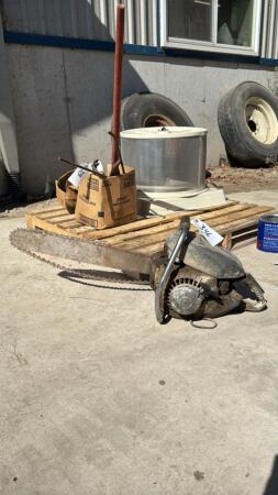 PIONEER 650 CHAIN SAW - SEE NOTE