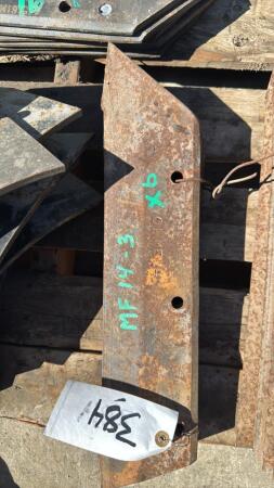 LOT OF 6 MASSEY FERGUSON PLOW POINTS