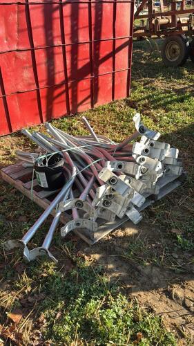 APPROX. 35 AWS AIR TUBES