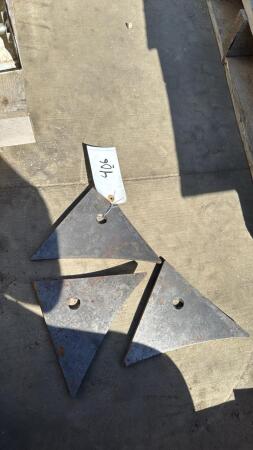 LOT OF 3 PLOW POINTS